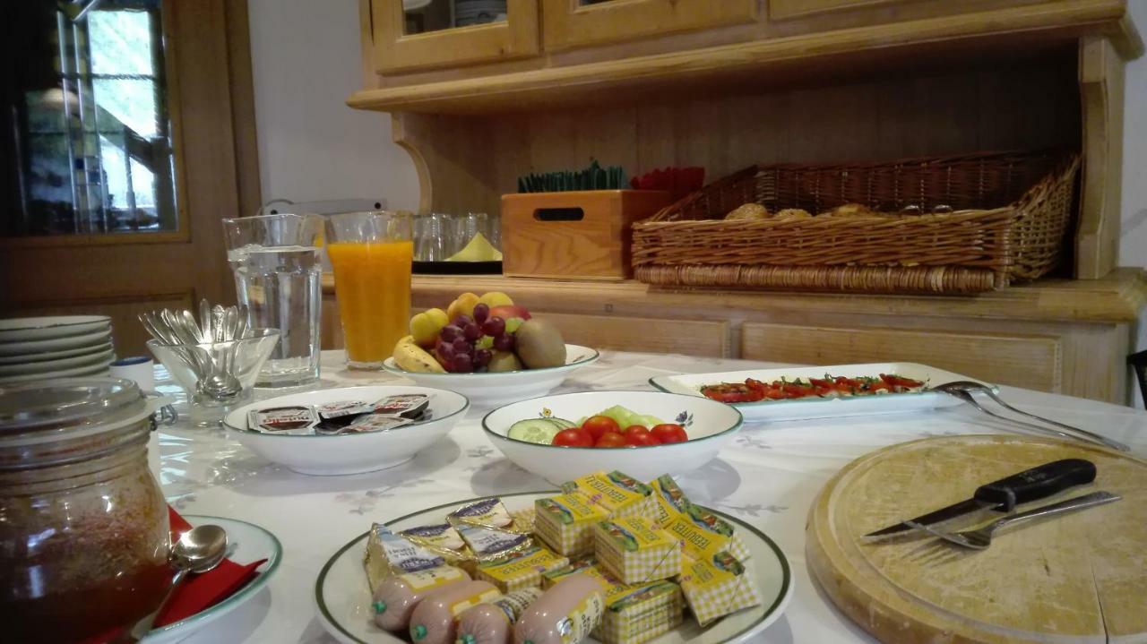 Weingut Stoff Bed & Breakfast Kitzeck im Sausal Exterior photo